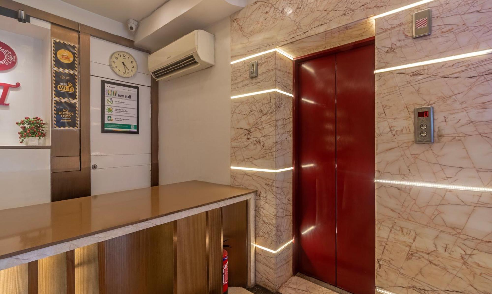 Treebo Empire Red Carpet, Near Taj Mahal Hotel Agra  Exterior photo