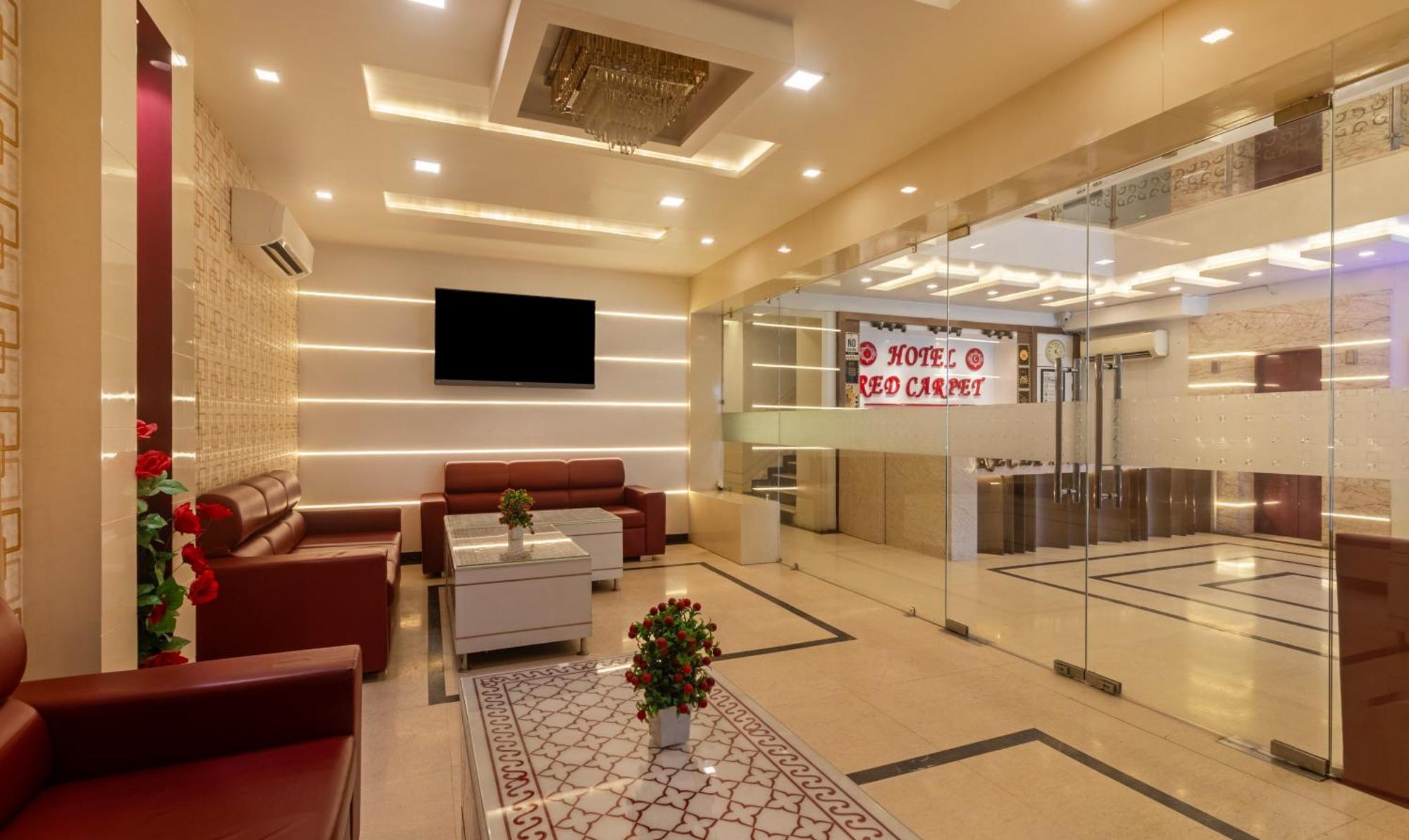 Treebo Empire Red Carpet, Near Taj Mahal Hotel Agra  Exterior photo